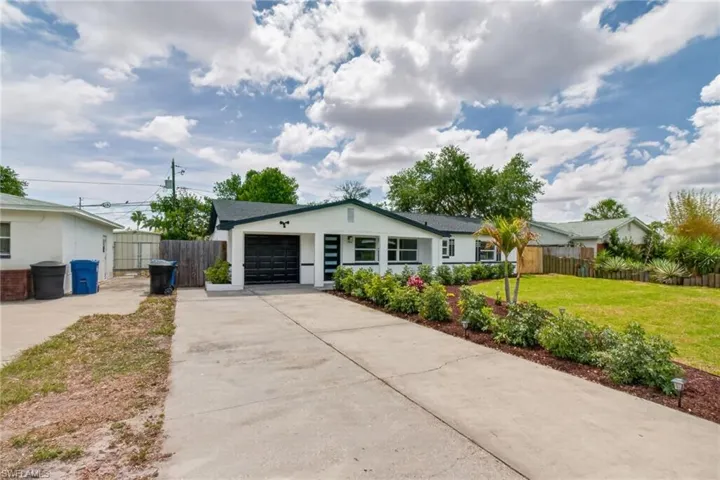 2897 66th Way N, St. Petersburg, Florida 33710