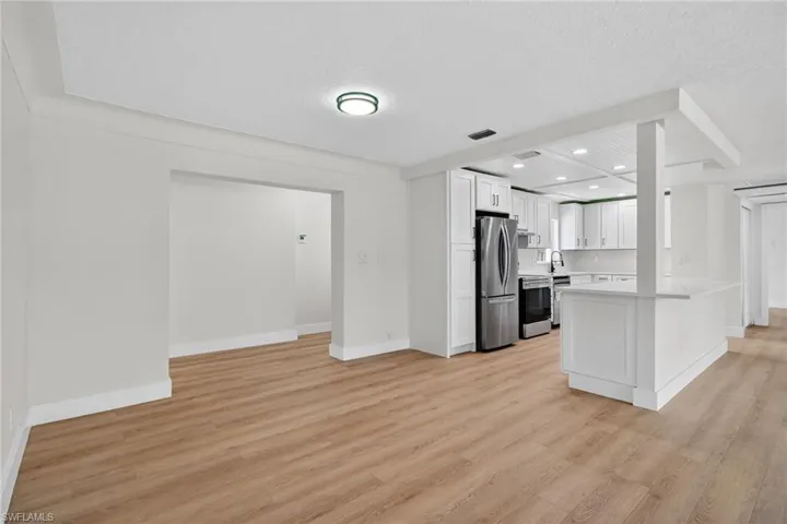 2897 66th Way N, St. Petersburg, Florida 33710