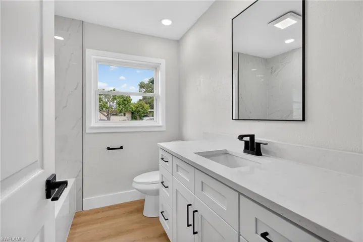 2897 66th Way N, St. Petersburg, Florida 33710