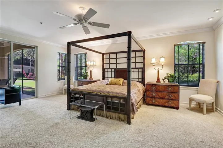 2866  Castillo  CT, Naples, FL 34109