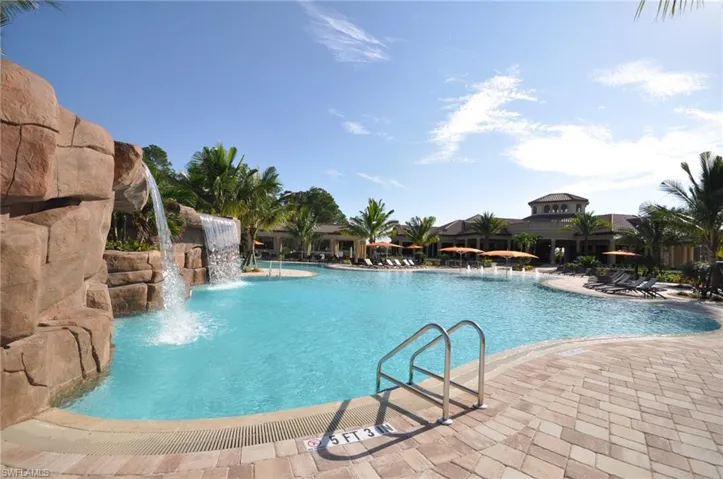 9584  Trevi  CT, Naples, FL 34113