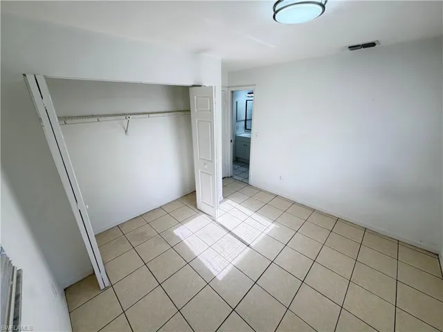 7647 front bedroom