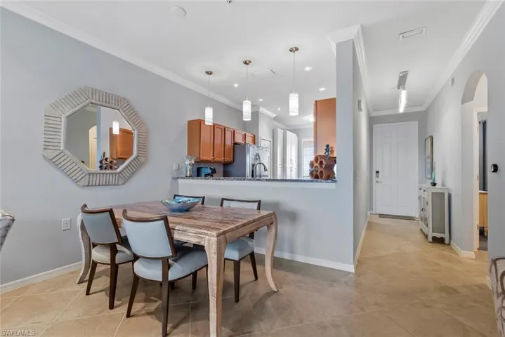 9715  Acqua  CT, Naples, FL 34113
