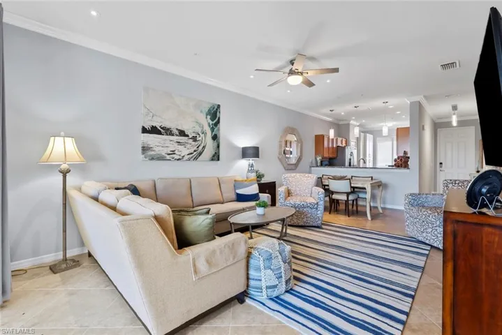 9715  Acqua  CT, Naples, FL 34113