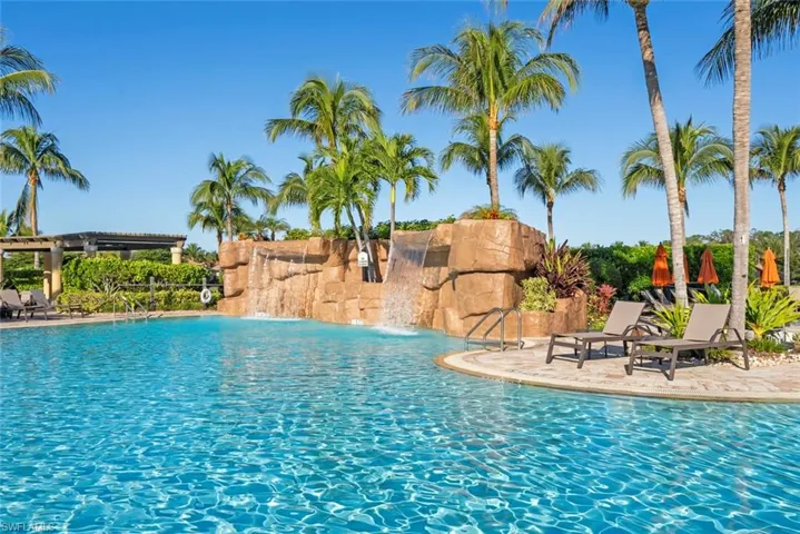 9715  Acqua  CT, Naples, FL 34113