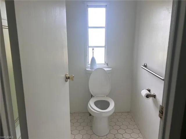 12  Monaco  TER, Naples, FL 34112