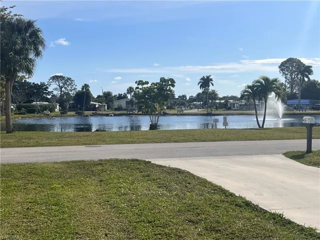 12  Monaco  TER, Naples, FL 34112