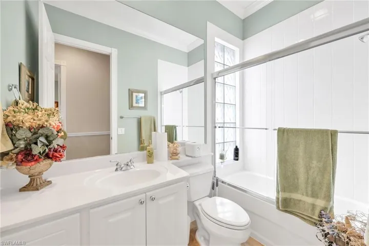 8591  Alessandria  CT, Naples, FL 34114