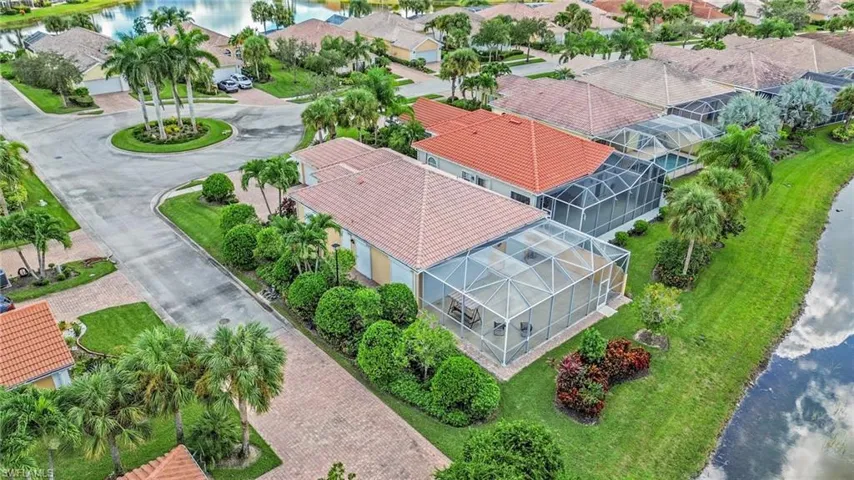 8591  Alessandria  CT, Naples, FL 34114