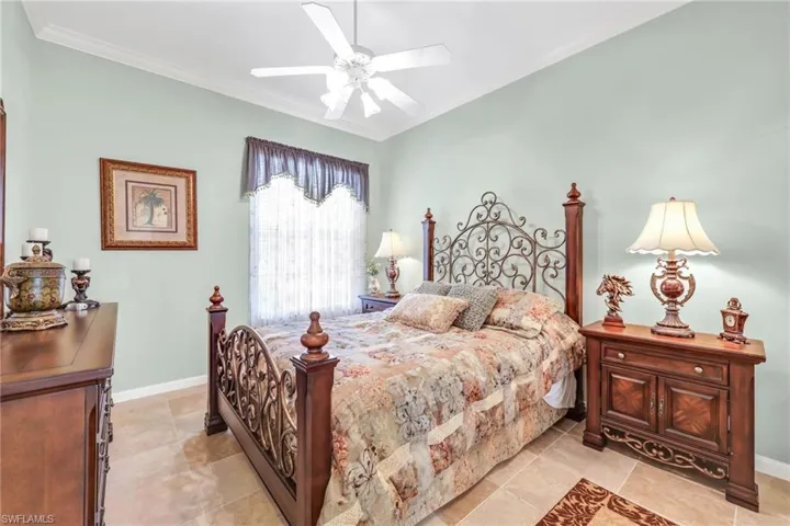 8591  Alessandria  CT, Naples, FL 34114
