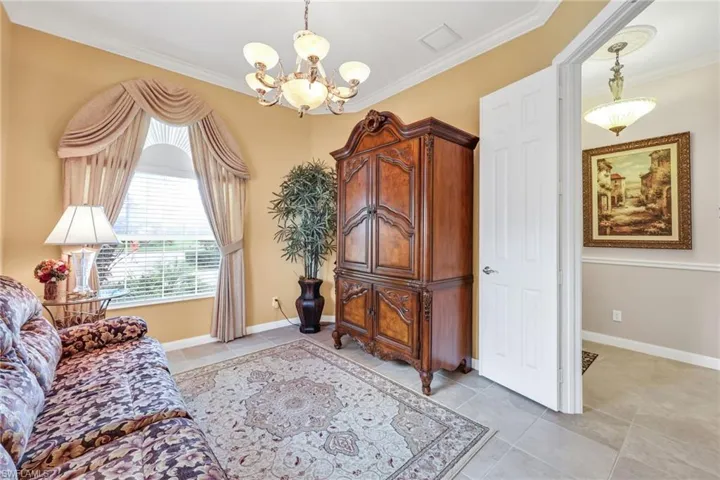 8591  Alessandria  CT, Naples, FL 34114