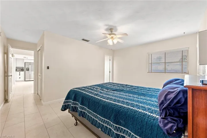 8071 Cleaves Rd, North Fort Myers, Florida 33903