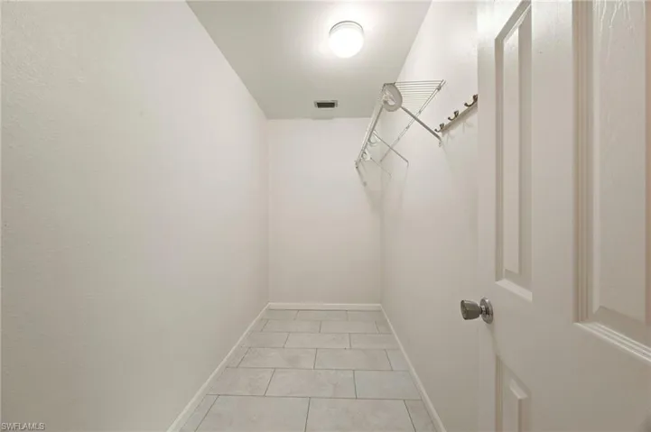 8071 Cleaves Rd, North Fort Myers, Florida 33903