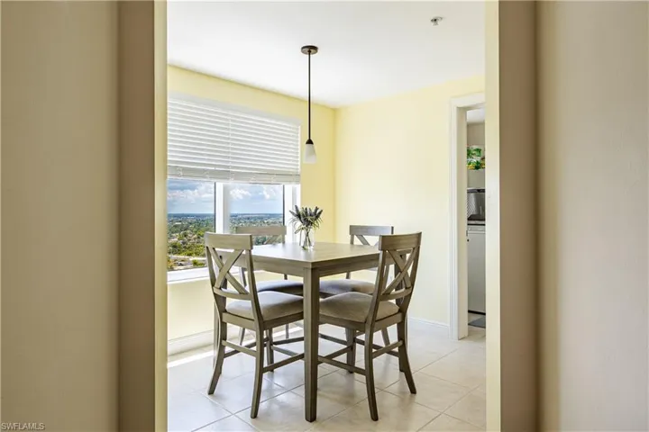 2743  1st  ST, Fort Myers, FL 33916