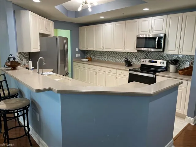 2743  1st  ST, Fort Myers, FL 33916