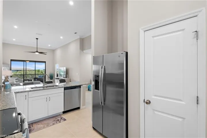 9402 Pocida Ct 204, Naples, Florida 34119