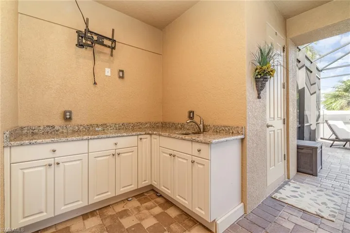 Bathroom featuring sink