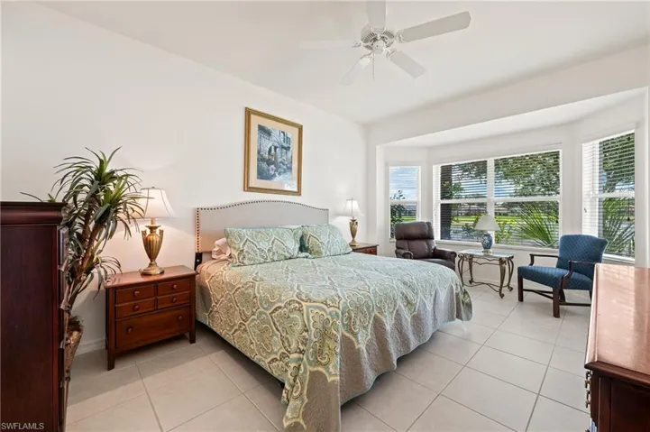 1932  Crestview  WAY, Naples, FL 34119