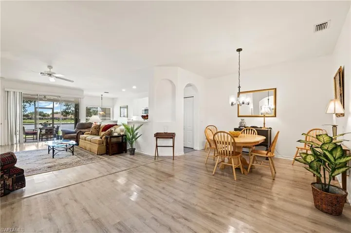 1932  Crestview  WAY, Naples, FL 34119