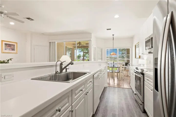 1932  Crestview  WAY, Naples, FL 34119