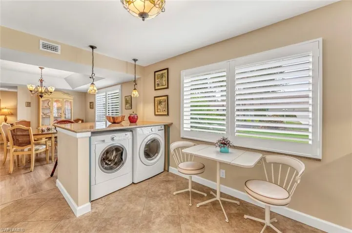 245  Quails Nest  RD, Naples, FL 34112