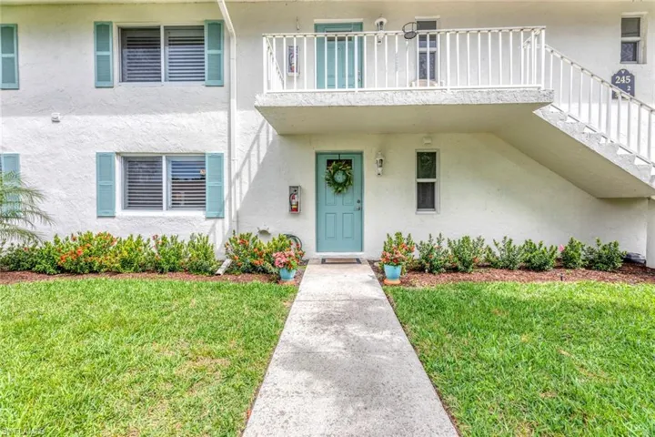 Front entrance to first floor condo