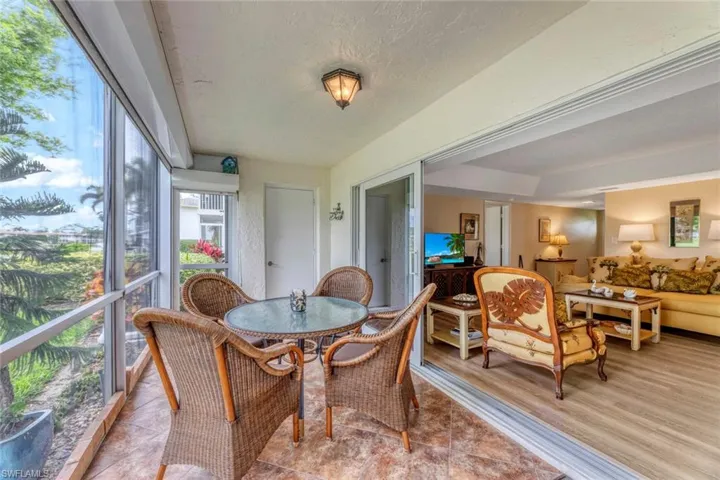 245  Quails Nest  RD, Naples, FL 34112