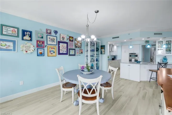 1060 Borghese Ln 1404, Naples, Florida 34114