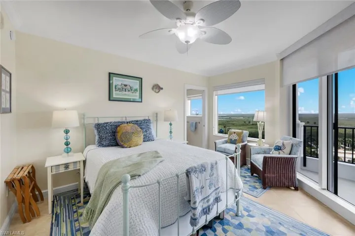 1060 Borghese Ln 1404, Naples, Florida 34114