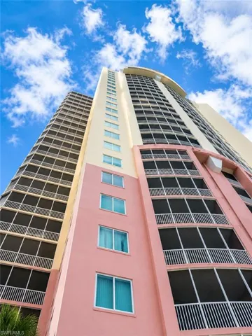 2743 1st St 506, Fort Myers, Florida 33916