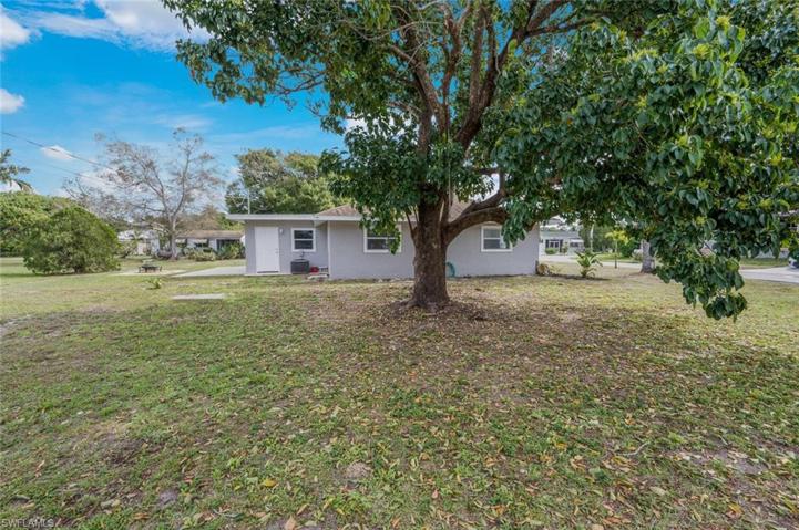 27208 Rio Vista CIR, BONITA SPRINGS FL 34135