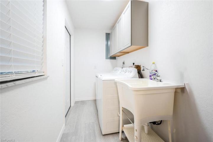 Laundry Room With Outside Entrance