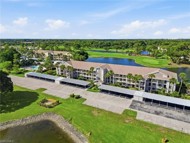460  Fox Haven  DR, Naples, FL 34104
