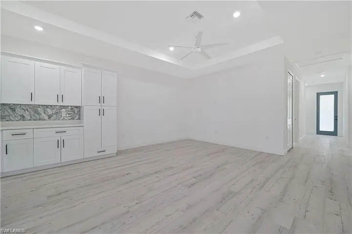 2223  Carver  AVE, Fort Myers, FL 33916