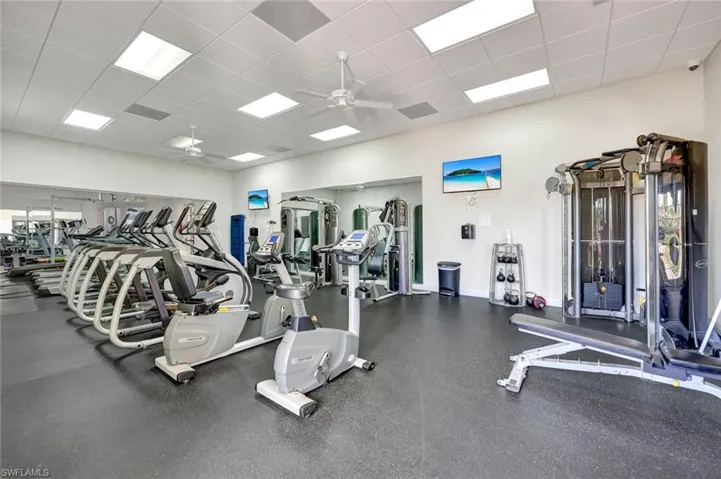 8910 Paseo De Valencia St, Fort Myers, Florida 33908