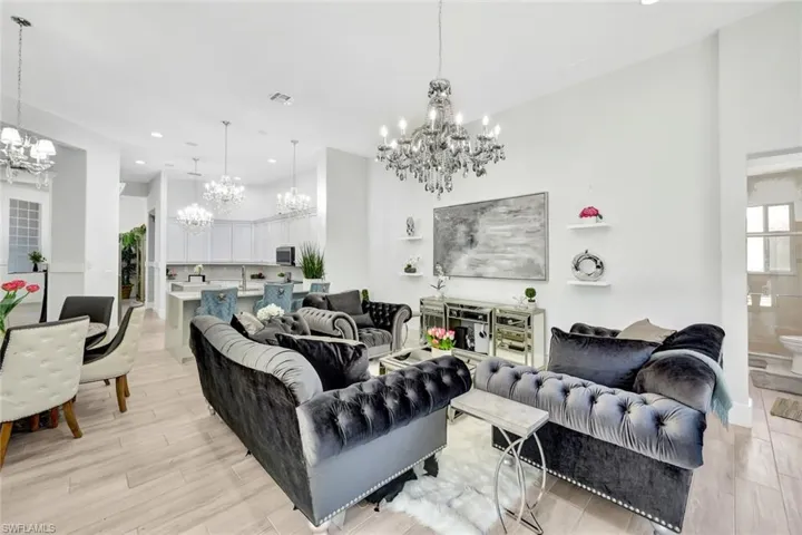 8910 Paseo De Valencia St, Fort Myers, Florida 33908