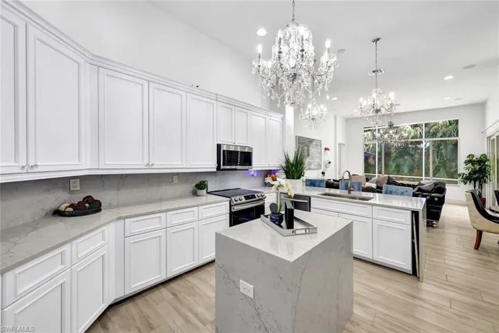8910 Paseo De Valencia St, Fort Myers, Florida 33908