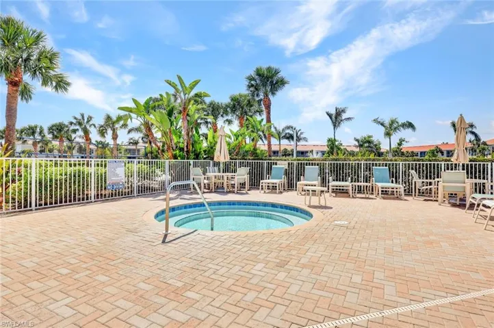 8910 Paseo De Valencia St, Fort Myers, Florida 33908