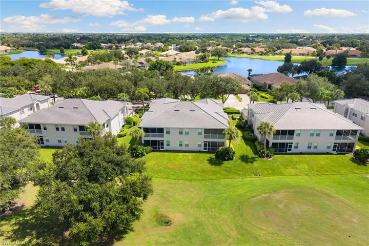 1953 Crestview Way # 161, Naples, Florida 34119