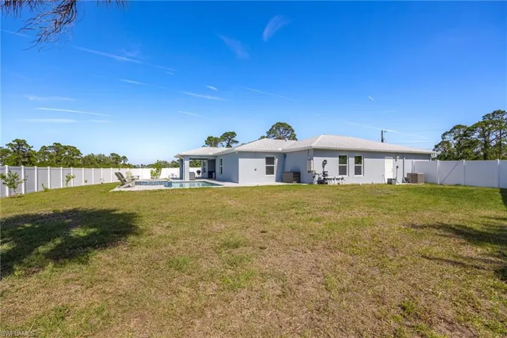 6109 Pecan Cir, Labelle Fl 33935