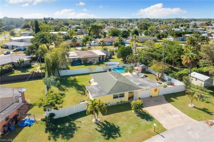 908 E Jasmine  RD, Lehigh Acres, FL 33936