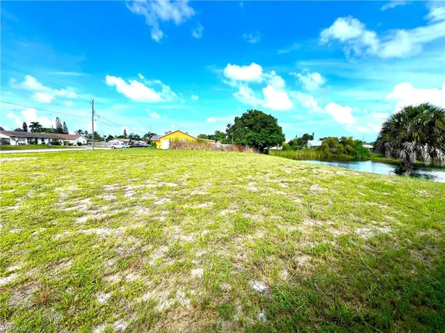 1371 Granada Blvd, Naples, Florida 34103