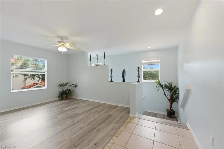 357  Robin Hood  CIR, Naples, FL 34104