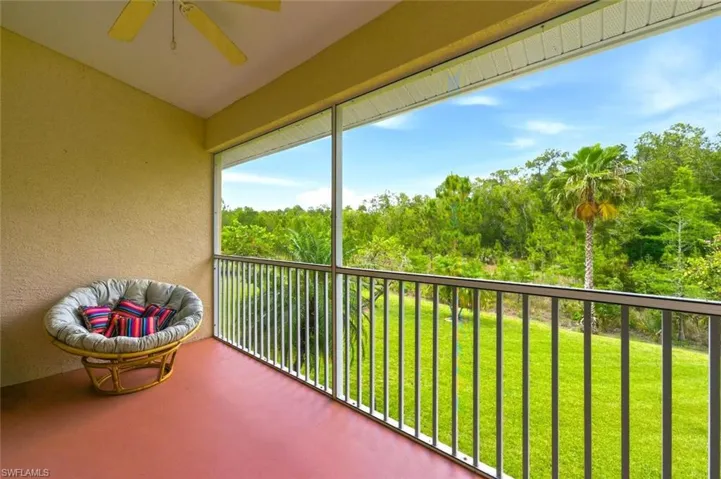 357  Robin Hood  CIR, Naples, FL 34104