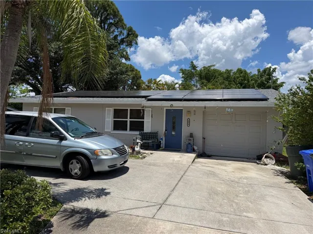 1873 Winkler Ave, Fort Myers, Florida 33901