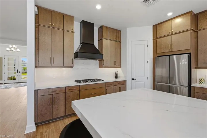 15743  Modena  ST, Naples, FL 34114