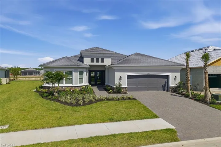 15743  Modena  ST, Naples, FL 34114