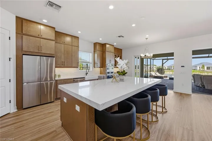 15743  Modena  ST, Naples, FL 34114