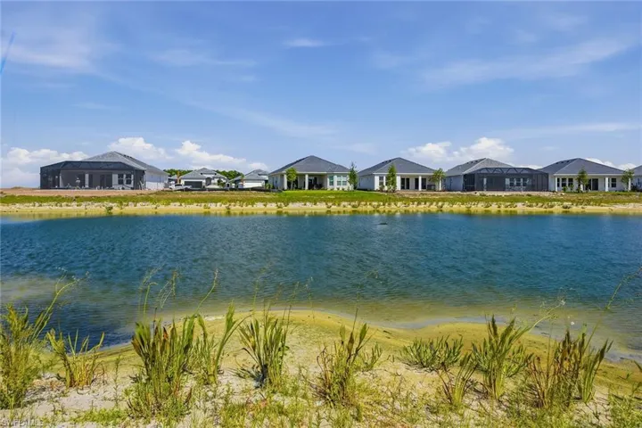 15743  Modena  ST, Naples, FL 34114