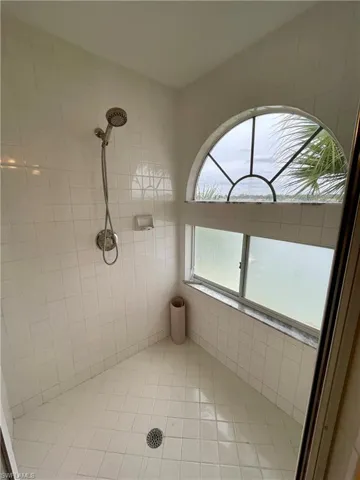 2671 Citrus Lake Dr # 303, Naples, Florida 34109